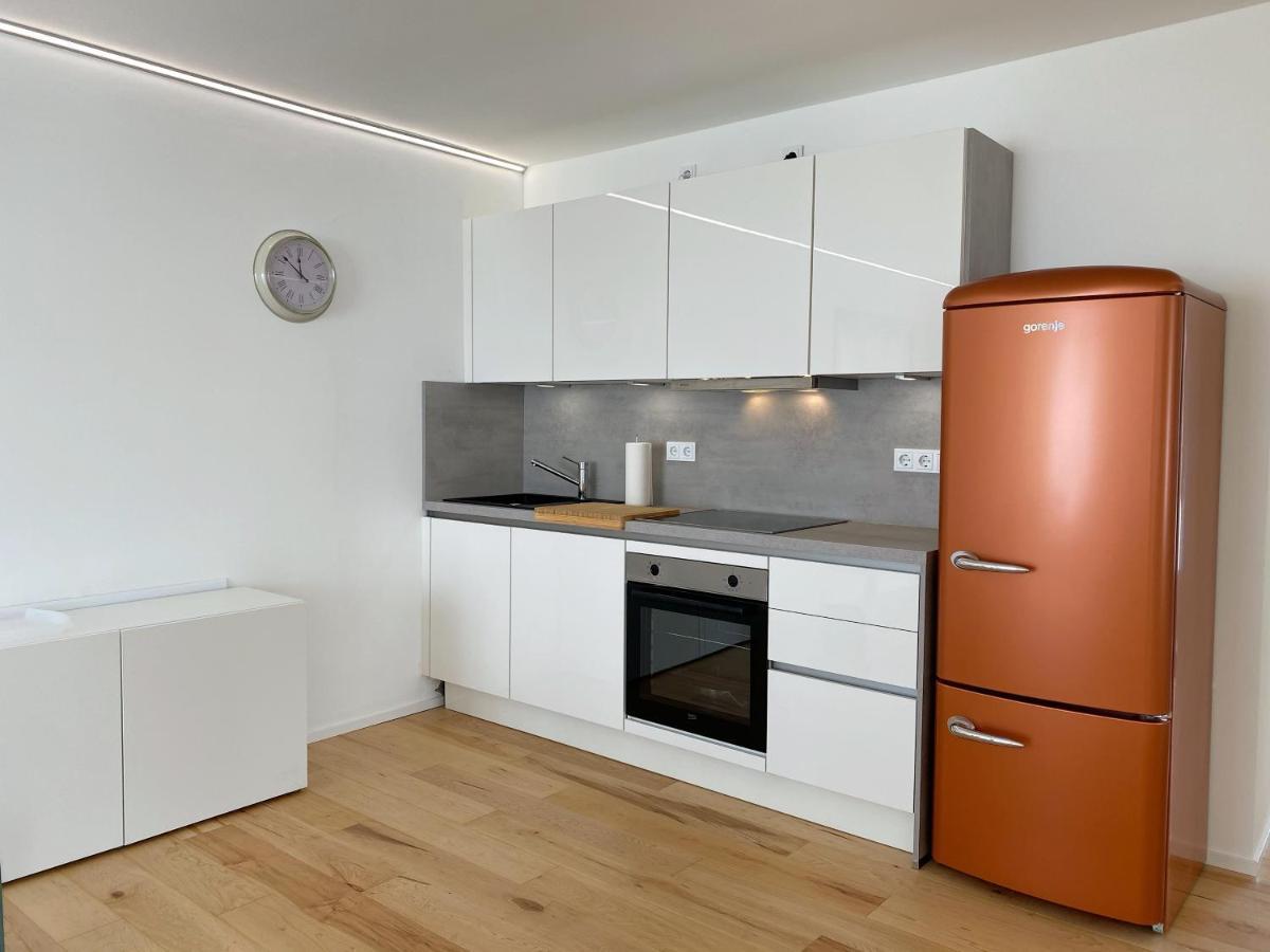Weingut-Aparthotel Olinger Mehring  Bagian luar foto
