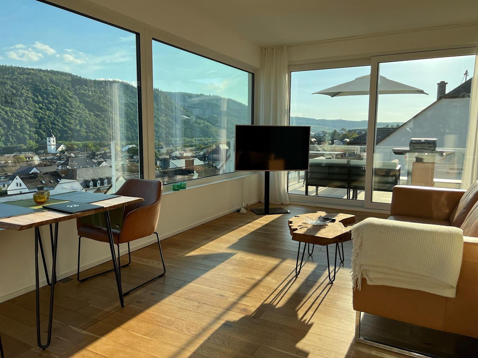 Weingut-Aparthotel Olinger Mehring  Bagian luar foto